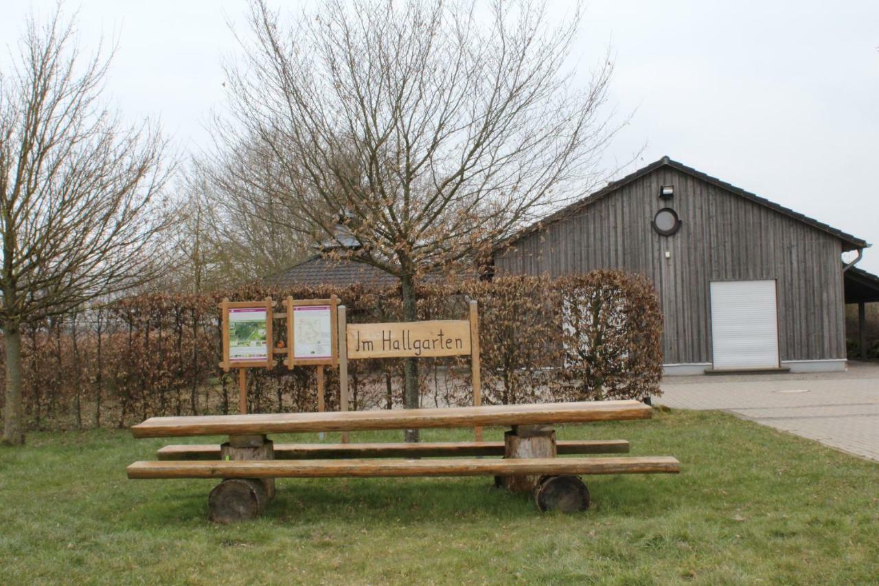 Ferienhaus Laydeckersch Mastershausen Eksteriør billede